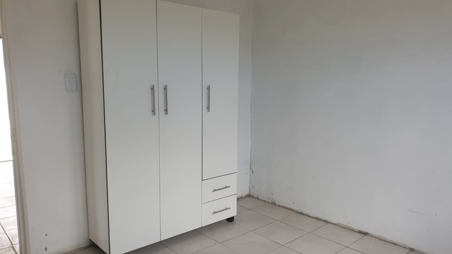 To Let 3 Bedroom Property for Rent in Braelyn Eastern Cape